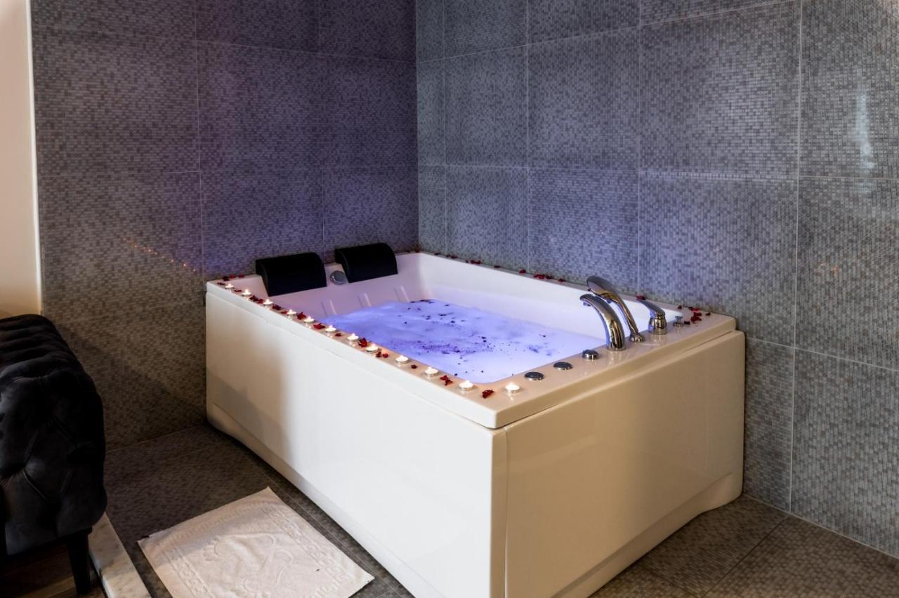 Arena Luxury Suites Hotel Istambul Exterior foto